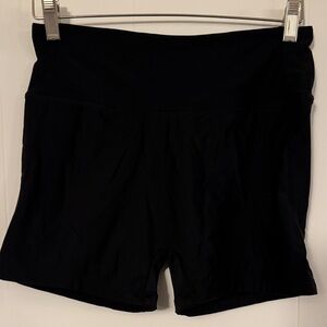 Baleaf L black shorts NWT